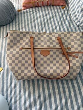 Louis Vuitton Damier Azur Iena Mm